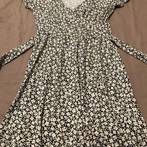 Simons (Twik) Floral Wrap Midi Dress